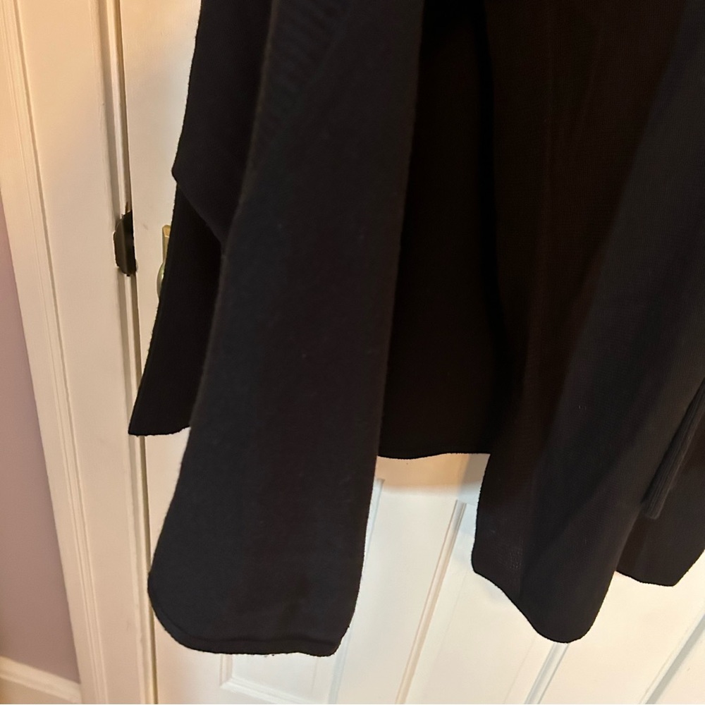 EUC Calvin Klein Tunic/Poncho Sweater - Sz S/M - Picture 7 of 10